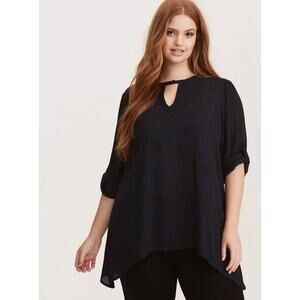 Torrid Georgette Keyhole Sharkbite Top Blouse 2X Blue Semi Sheer 3/4 Roll Sleeve